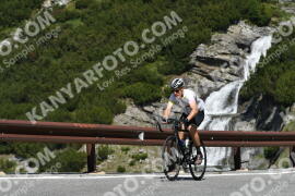 Photo #2168985 | 20-06-2022 11:16 | Passo Dello Stelvio - Waterfall curve BICYCLES