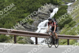 Photo #3665565 | 30-07-2023 15:24 | Passo Dello Stelvio - Waterfall curve BICYCLES
