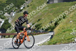 Photo #2398324 | 25-07-2022 10:32 | Passo Dello Stelvio - Waterfall curve BICYCLES