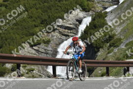 Photo #3171514 | 19-06-2023 10:26 | Passo Dello Stelvio - Waterfall curve BICYCLES