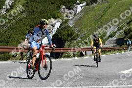 Photo #2183712 | 25-06-2022 09:40 | Passo Dello Stelvio - Waterfall curve BICYCLES