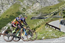 Photo #2527037 | 07-08-2022 10:15 | Passo Dello Stelvio - Waterfall curve BICYCLES