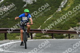 Photo #2680528 | 17-08-2022 09:55 | Passo Dello Stelvio - Waterfall curve BICYCLES