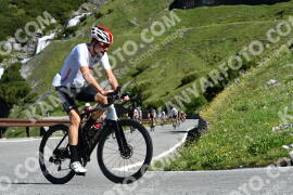 Photo #2184757 | 25-06-2022 10:07 | Passo Dello Stelvio - Waterfall curve BICYCLES