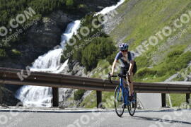 Photo #3131972 | 17-06-2023 16:17 | Passo Dello Stelvio - Waterfall curve BICYCLES