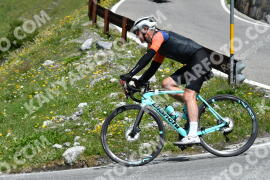 Photo #2203079 | 27-06-2022 11:54 | Passo Dello Stelvio - Waterfall curve BICYCLES