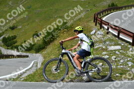 Photo #4026141 | 22-08-2023 14:40 | Passo Dello Stelvio - Waterfall curve BICYCLES