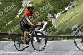 Photo #2204362 | 27-06-2022 13:39 | Passo Dello Stelvio - Waterfall curve BICYCLES