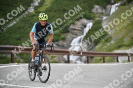Photo #2449049 | 30-07-2022 09:51 | Passo Dello Stelvio - Waterfall curve BICYCLES