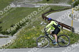 Fotó #3521313 | 17-07-2023 14:04 | Passo Dello Stelvio - Vízesés kanyar Bicajosok