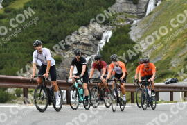 Photo #2681216 | 17-08-2022 10:36 | Passo Dello Stelvio - Waterfall curve BICYCLES
