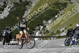 Photo #2734816 | 24-08-2022 13:44 | Passo Dello Stelvio - Waterfall curve BICYCLES