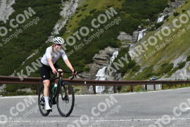 Photo #2682650 | 17-08-2022 11:58 | Passo Dello Stelvio - Waterfall curve BICYCLES