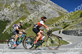 Photo #2699413 | 21-08-2022 11:47 | Passo Dello Stelvio - Waterfall curve BICYCLES