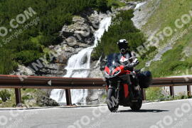 Photo #2256887 | 08-07-2022 13:47 | Passo Dello Stelvio - Waterfall curve