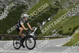 Photo #3588614 | 27-07-2023 10:20 | Passo Dello Stelvio - Waterfall curve BICYCLES