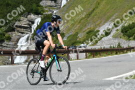 Photo #2433567 | 29-07-2022 12:56 | Passo Dello Stelvio - Waterfall curve BICYCLES