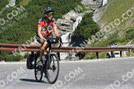 Photo #2368607 | 22-07-2022 10:17 | Passo Dello Stelvio - Waterfall curve BICYCLES