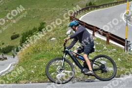 Photo #2400843 | 25-07-2022 13:06 | Passo Dello Stelvio - Waterfall curve BICYCLES