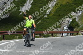 Foto #4004771 | 21-08-2023 10:27 | Passo Dello Stelvio - Waterfall Kehre BICYCLES