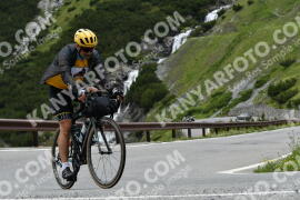 Photo #2179880 | 24-06-2022 13:31 | Passo Dello Stelvio - Waterfall curve BICYCLES