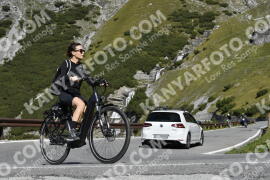 Photo #2784138 | 30-08-2022 10:46 | Passo Dello Stelvio - Waterfall curve BICYCLES