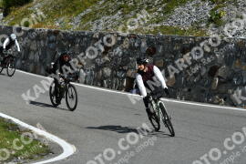 Fotó #4101899 | 31-08-2023 11:23 | Passo Dello Stelvio - Vízesés kanyar Bicajosok