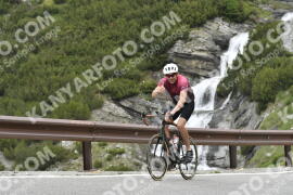 Photo #3269479 | 28-06-2023 11:01 | Passo Dello Stelvio - Waterfall curve BICYCLES