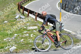 Photo #2355257 | 19-07-2022 11:56 | Passo Dello Stelvio - Waterfall curve BICYCLES