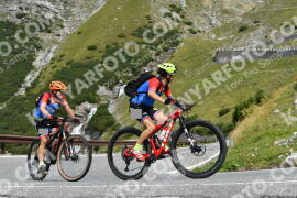 Photo #2681488 | 17-08-2022 10:45 | Passo Dello Stelvio - Waterfall curve BICYCLES