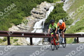 Photo #2306634 | 15-07-2022 10:00 | Passo Dello Stelvio - Waterfall curve BICYCLES