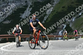 Photo #2363540 | 21-07-2022 11:13 | Passo Dello Stelvio - Waterfall curve BICYCLES