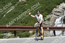 Photo #2543323 | 08-08-2022 10:49 | Passo Dello Stelvio - Waterfall curve BICYCLES