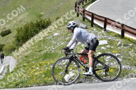 Photo #2084587 | 04-06-2022 15:06 | Passo Dello Stelvio - Waterfall curve BICYCLES