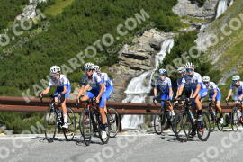 Photo #2502797 | 04-08-2022 10:27 | Passo Dello Stelvio - Waterfall curve BICYCLES