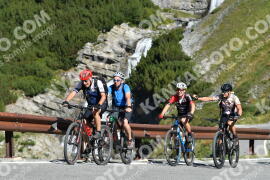 Photo #2620214 | 13-08-2022 09:58 | Passo Dello Stelvio - Waterfall curve BICYCLES