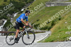 Photo #2436864 | 30-07-2022 09:46 | Passo Dello Stelvio - Waterfall curve BICYCLES