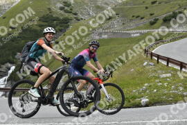 Foto #3717485 | 03-08-2023 10:35 | Passo Dello Stelvio - Waterfall Kehre BICYCLES