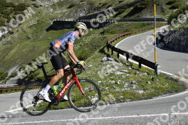 Foto #2108983 | 08-06-2022 09:34 | Passo Dello Stelvio - Waterfall Kehre BICYCLES