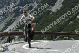 Photo #2171462 | 20-06-2022 15:14 | Passo Dello Stelvio - Waterfall curve BICYCLES