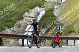Photo #4266996 | 16-09-2023 11:27 | Passo Dello Stelvio - Waterfall curve BICYCLES