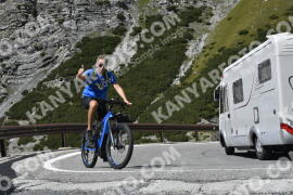 Photo #2778234 | 29-08-2022 13:11 | Passo Dello Stelvio - Waterfall curve BICYCLES