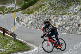 Photo #2692816 | 20-08-2022 13:44 | Passo Dello Stelvio - Waterfall curve BICYCLES