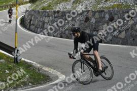 Fotó #3096084 | 12-06-2023 11:15 | Passo Dello Stelvio - Vízesés kanyar Bicajosok