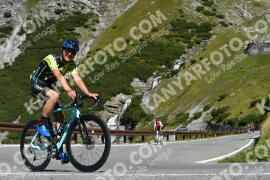 Photo #2667596 | 16-08-2022 10:46 | Passo Dello Stelvio - Waterfall curve BICYCLES