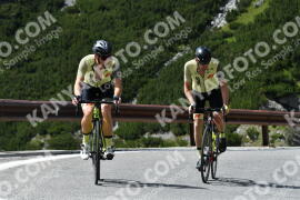 Photo #2272055 | 09-07-2022 14:54 | Passo Dello Stelvio - Waterfall curve BICYCLES