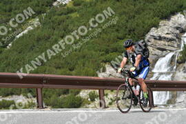 Photo #2682743 | 17-08-2022 12:08 | Passo Dello Stelvio - Waterfall curve BICYCLES