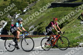 Photo #2183558 | 25-06-2022 09:31 | Passo Dello Stelvio - Waterfall curve BICYCLES