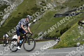 Photo #3244089 | 26-06-2023 10:37 | Passo Dello Stelvio - Waterfall curve BICYCLES
