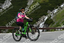 Photo #2178981 | 24-06-2022 10:55 | Passo Dello Stelvio - Waterfall curve BICYCLES